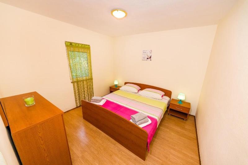 Apartment Nin - Vrsi At The Beach Exterior photo