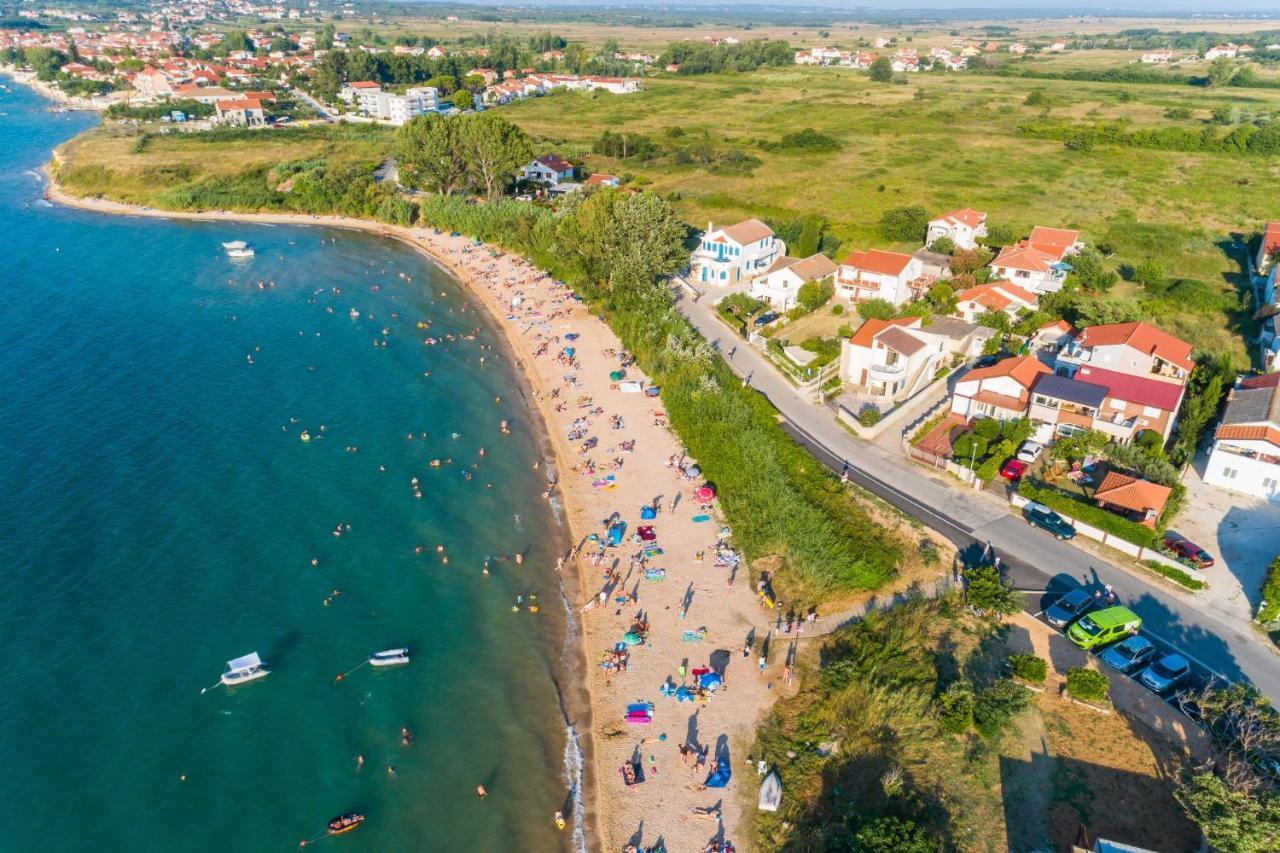 Apartment Nin - Vrsi At The Beach Exterior photo