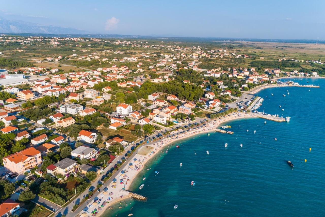 Apartment Nin - Vrsi At The Beach Exterior photo