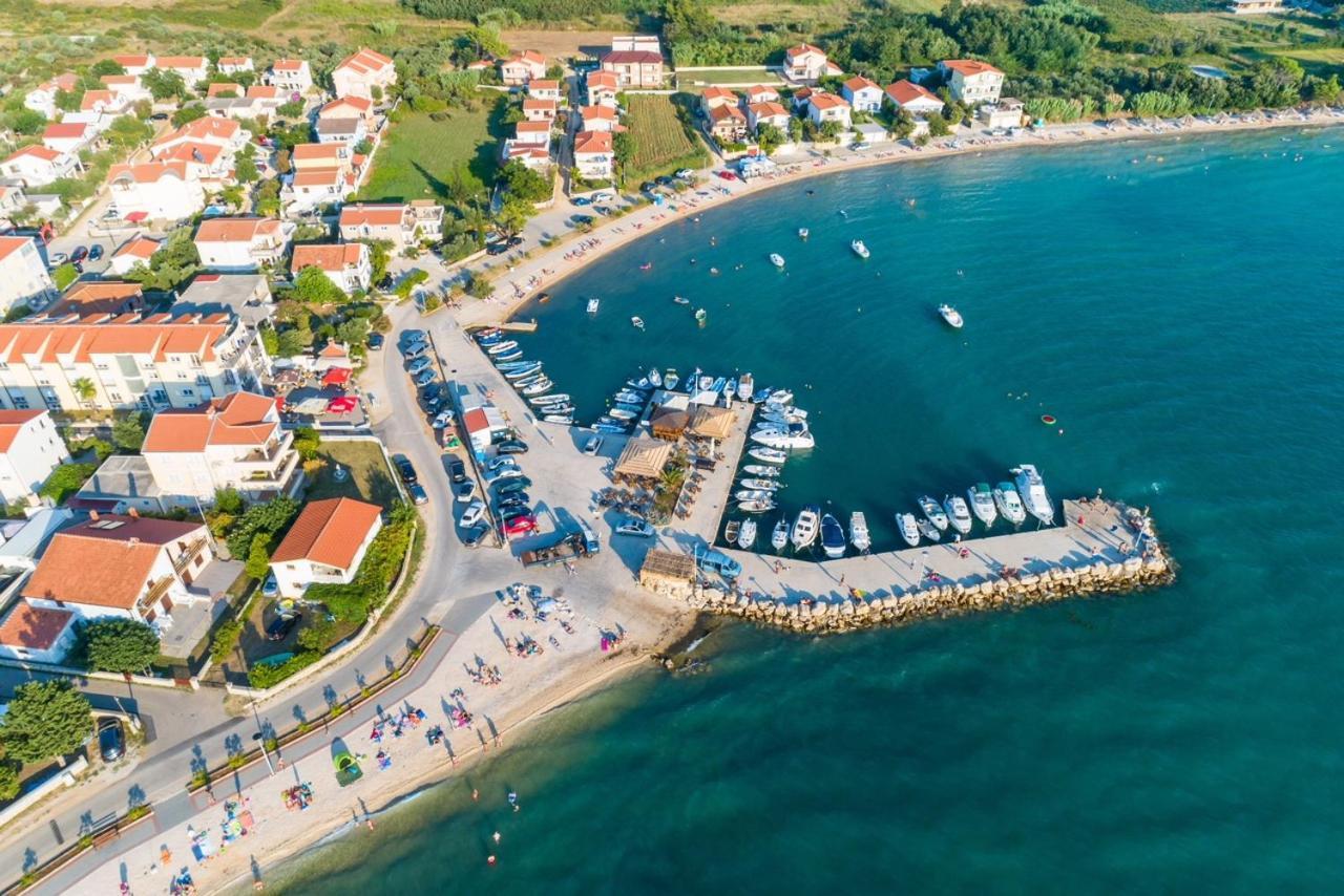 Apartment Nin - Vrsi At The Beach Exterior photo