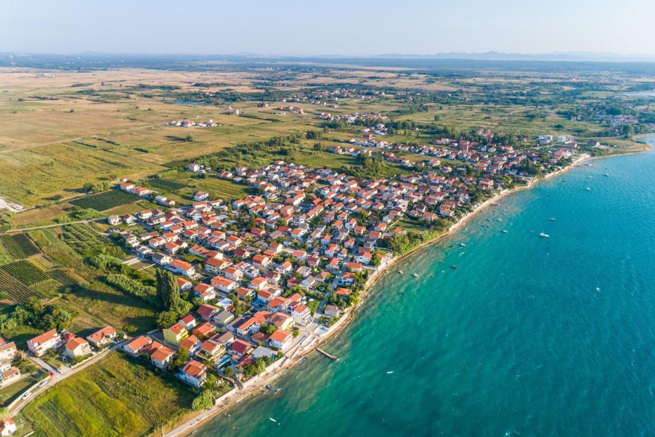 Apartment Nin - Vrsi At The Beach Exterior photo